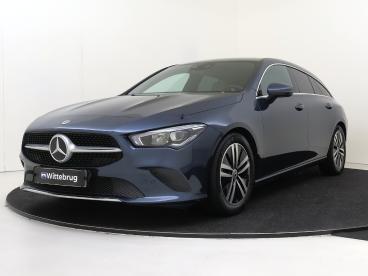 SPOTICAR Mercedes Cla Shooting Brake 180 Business Solution Luxury Camera Tweedehands - Stationwagen Benzine Blauw - Naaldwijk - 1200286954_1
