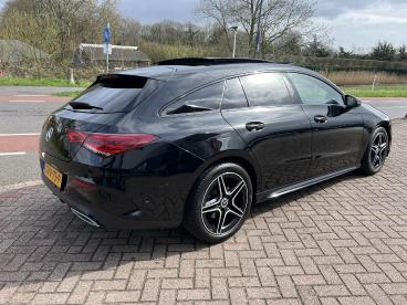 SPOTICAR Mercedes Cla 200 Luxury Line 163pk Automaat-7 Panoramadak, Adap Tweedehands - Stationwagen Benzine Zwart - Krimpen Aan Den Ijssel - 1200289985_4