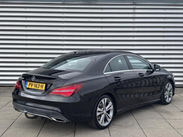 SPOTICAR Mercedes Cla 200 Ambition Automaat | Navigatie | 18 Inch | Clim Tweedehands - Sedan Benzine Zwart - Velp - 1200290328_3