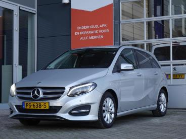 SPOTICAR Mercedes Classe B 180 Prestige | Automaat | Navigatie | Extra Getint Tweedehands - Mpv Benzine Grijs - Sneek - 1200293401_1