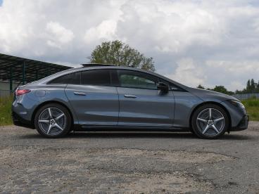 SPOTICAR Mercedes Eqe 350 Amg Line 89 Kwh 292pk Automaat Achterasbesturi Tweedehands - Sedan Elektrisch Grijs - Heerlen - 1200268004_5