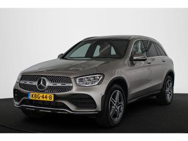 SPOTICAR Mercedes Glc 300e 4matic Soh 100% Amg Panoramadak Trekhaak Tweedehands - Suv Hybride Grijs - Mijdrecht - 1200288954_1