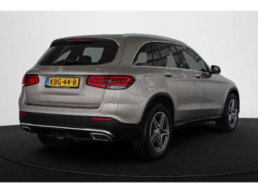SPOTICAR Mercedes Glc 300e 4matic Soh 100% Amg Panoramadak Trekhaak Tweedehands - Suv Hybride Grijs - Mijdrecht - 1200288954_3