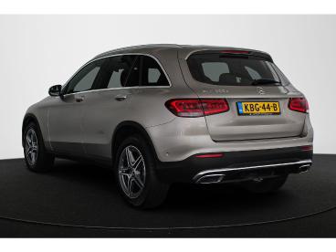 SPOTICAR Mercedes Glc 300e 4matic Soh 100% Amg Panoramadak Trekhaak Tweedehands - Suv Hybride Grijs - Mijdrecht - 1200288954_4
