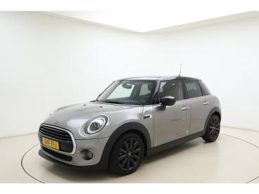SPOTICAR Mini Mini 5 Deurs 1.5 Cooper 60 Years Edition Automaat | Navigatie | Tweedehands - Hatchback Benzine Grijs - Leeuwarden - 1200302327_1