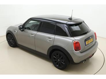 SPOTICAR Mini Mini 5 Deurs 1.5 Cooper 60 Years Edition Automaat | Navigatie | Tweedehands - Hatchback Benzine Grijs - Leeuwarden - 1200302327_4