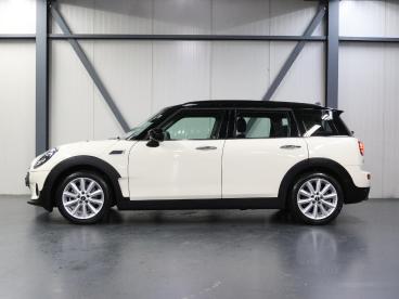 SPOTICAR Mini Clubman 136pk Cooper Business Edition | 1ste Eigenaar | Ap Tweedehands - Stationwagen Benzine Wit - Amersfoort - 1200300555_2