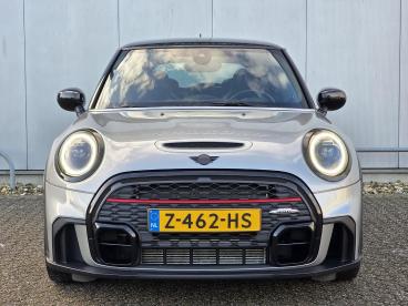 SPOTICAR Mini Cooper John Works 2.0 231pk Automaat | Navigatie | Harman Tweedehands - Hatchback Benzine Grijs - Zutphen - 1200284155_2