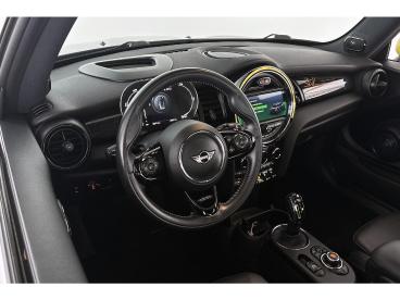 SPOTICAR Mini Mini Electric Yours 33 Kwh Pano Stoelverwarming Keyless Head-up Tweedehands - Hatchback Elektrisch Blauw - Mijdrecht - 1200300173_5