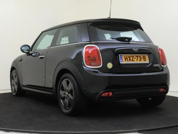 SPOTICAR Mini Mini Electric Yours 33 Kwh | Stoelverwarming | Parkeerhulp Voor Tweedehands - Hatchback Elektrisch Zwart - Bergschenhoek - 1200303598_4