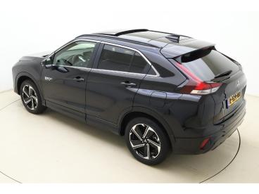 SPOTICAR Mitsubishi Eclipse Cross  Tweedehands - Suv Plugin Hybrid Zwart - Leeuwarden - 1200300332_4