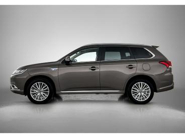 SPOTICAR Mitsubishi Outlander 2.4 Phev Intense 225pk Automaat | Trekhaak | Elekt Tweedehands - Suv Plugin Hybrid Bruin - Oirschot - 1200286097_2