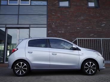 SPOTICAR Mitsubishi Space Star Spacestar 1.2 Instyle | Automaat | Extra Getint Glas | Licht Tweedehands - Hatchback Benzine Grijs - Sneek - 1200294428_2