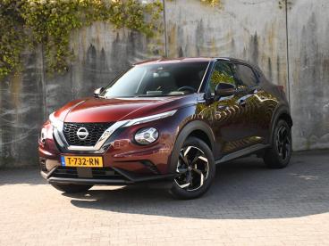 SPOTICAR Nissan Juke N-connecta 1.0 Dig-t 114pk 100% Nissan Onderh. | 1 Tweedehands - Suv Benzine Rood - Heerlen - 1200303381_1