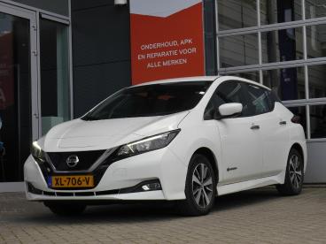 SPOTICAR Nissan Leaf Acenta 40 Kwh | Achteruitrijcamera | Stoel En Stuu Tweedehands - Hatchback Elektrisch Wit - Sneek - 1200279980_1