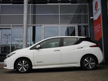 SPOTICAR Nissan Leaf Acenta 40 Kwh | Achteruitrijcamera | Stoel En Stuu Tweedehands - Hatchback Elektrisch Wit - Sneek - 1200279980_3