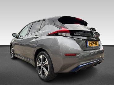 SPOTICAR Nissan Leaf | E+ N-connecta 62 Kwh 217 Pk | Gun Metallic | Led Tweedehands - Hatchback Elektrisch Grijs - Hoofddorp - 1200280048_3