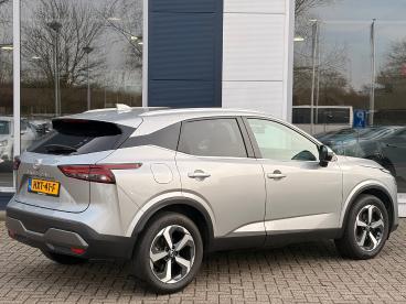 SPOTICAR Nissan Qashqai | Wintersale | 1.3 Mild-hybrid 140pk Acenta | Pano Tweedehands - Suv Hybride Grijs - Arnhem - 1200286415_5