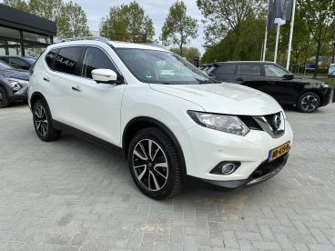 SPOTICAR Nissan X-trail 1.6 Dig-t N-connecta | Ecc | Navigatie | Panoramad Tweedehands - Suv Benzine Wit - Emmeloord - 1200293467_3
