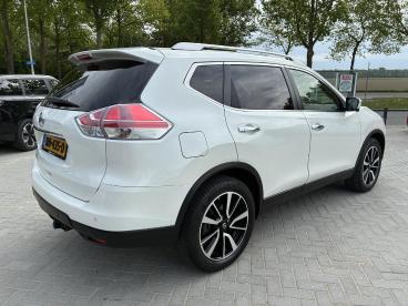 SPOTICAR Nissan X-trail 1.6 Dig-t N-connecta | Ecc | Navigatie | Panoramad Tweedehands - Suv Benzine Wit - Emmeloord - 1200293467_4