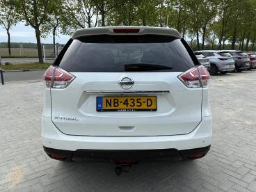 SPOTICAR Nissan X-trail 1.6 Dig-t N-connecta | Ecc | Navigatie | Panoramad Tweedehands - Suv Benzine Wit - Emmeloord - 1200293467_5