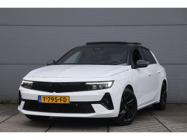 SPOTICAR Opel Astra 1.2t 130pk Gs Line Aut. / Schuifdak / Navi Pro / H Tweedehands - Hatchback Benzine Wit - Amsterdam - 1200258919_1