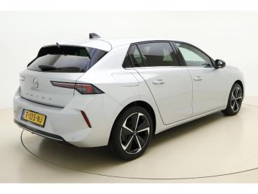 SPOTICAR Opel Astra 1.2 Elegance 130 Pk Automaat | Navigatie | Climate Tweedehands - Hatchback Benzine Grijs - Dokkum - 1200269267_2