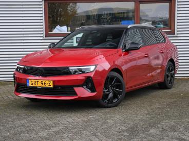 SPOTICAR Opel Astra Sports Tourer Gs 1.2 Turbo 130pk Camera Voor + Ach Tweedehands - Stationwagen Benzine Rood - Sittard - 1200271338_1