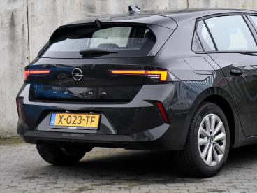 SPOTICAR Opel Astra Edition 1.2 Turbo 130pk Pdc | Cruise.c | 16''lm | Tweedehands - Hatchback Benzine Zwart - Heerlen - 1200271492_5