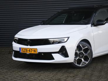 SPOTICAR Opel Astra Ultimate 1.2 Turbo Hybrid 136pk Automaat Camera Vo Tweedehands - Hatchback Hybride Wit - Heerlen - 1200271534_2