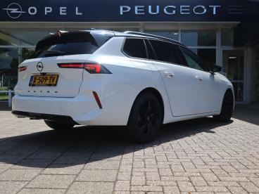 SPOTICAR Opel Astra Sports Tourer Gs - Level 4 1.2 Turbo 130pk, Rijkla Tweedehands - Stationwagen Benzine Wit - Ommen - 1200271694_4