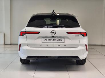 SPOTICAR Opel Astra Sports Tourer 1.2 Turbo Hybrid Ultimate Automaat | Tweedehands - Stationwagen Hybride Wit - Gouda - 1200275729_4