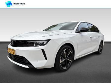 SPOTICAR Opel Astra Sports Tourer 1.6 Turbo Hybrid 180pk Aut. | Navi | Tweedehands - Stationwagen Plugin Hybrid Wit - Hoofddorp - 1200276525_1