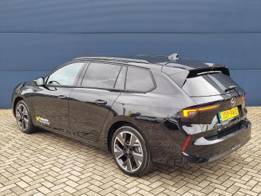 SPOTICAR Opel Astra Sports Tourer Ev 54kwh 156pk Business Edition | Na Tweedehands - Stationwagen Elektrisch Zwart - Doetinchem - 1200279137_3