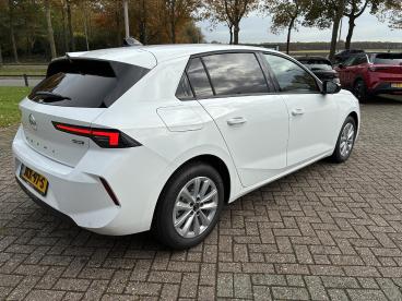 SPOTICAR Opel Astra 1.2 Turbo Hybrid Business Edition 5-deurs | Ecc | Tweedehands - Hatchback Hybride Wit - Emmeloord - 1200280953_3
