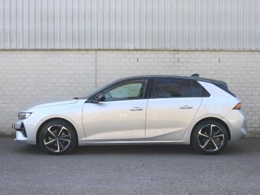 SPOTICAR Opel Astra 130pk Turbo Gs | Automaat | Applecarplay/androidau Tweedehands - Hatchback Benzine Grijs - Zeist - 1200281682_2