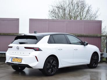 SPOTICAR Opel Astra Electric 54 Kwh Gs | Navi | 18" Lichtmetalen Velge Tweedehands - Hatchback Elektrisch Wit - Alphen Aan Den Rijn - 1200282739_4