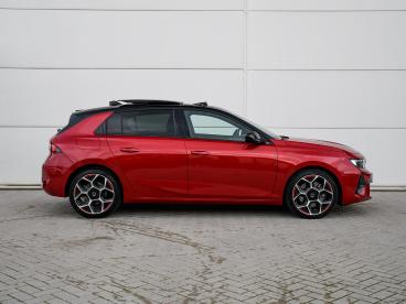 SPOTICAR Opel Astra First Edition 1.6 Turbo Phev 181pk Automaat Schuif Tweedehands - Hatchback Plugin Hybrid Rood - Roermond - 1200283348_5