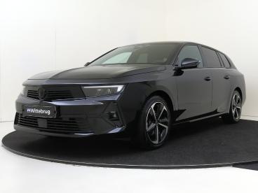 SPOTICAR Opel Astra Sports Tourer 1.2 130pk Turbo Gs Camera | Navigati Tweedehands - Stationwagen Benzine Zwart - Naaldwijk - 1200283419_1