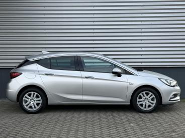 SPOTICAR Opel Astra Innovation+ 1.0 Turbo 105pk | Led Matrix | Agr-sto Tweedehands - Hatchback Benzine Grijs - Rotterdam - 1200285597_3