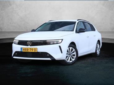 SPOTICAR Opel Astra Sports Tourer 1.2 110pk Business Edition | Camera Tweedehands - Stationwagen Benzine Wit - Nijkerk - 1200289379_1