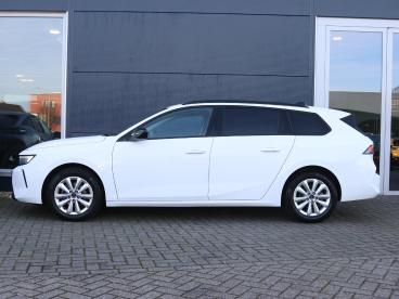 SPOTICAR Opel Astra Sports Tourer 1.2 110pk Business Edition | Camera Tweedehands - Stationwagen Benzine Wit - Nijkerk - 1200289379_2