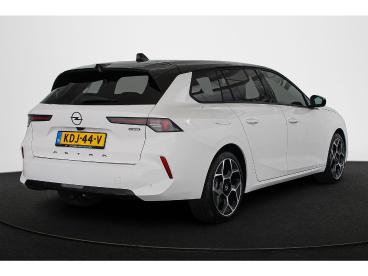 SPOTICAR Opel Astra Sports Tourer 1.6 Turbo Plug In Hybrid Gs / Megavo Tweedehands - Stationwagen Hybride Wit - Amsterdam - 1200291516_3