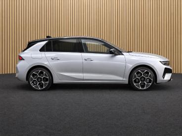 SPOTICAR Opel Astra 1.6 Turbo Plug In Hybrid Ultimate Voorraad Korting Tweedehands - Hatchback Plugin Hybrid  - Nijmegen - 1200293159_5