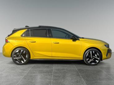 SPOTICAR Opel Astra Electric Ultimate Ev 58kwh 156pk | Nieuw Model! | Tweedehands - Hatchback Elektrisch Geel - Sliedrecht - 1200294246_4