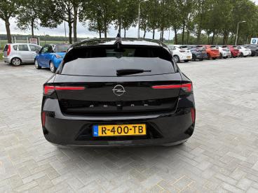 SPOTICAR Opel Astra 1.2 Turbo 130pk Business Elegance 5-deurs | Climat Tweedehands - Hatchback Benzine Zwart - Emmeloord - 1200297900_5