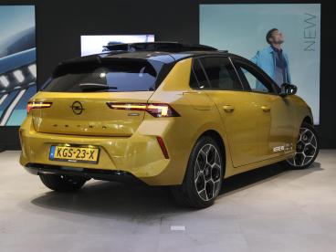 SPOTICAR Opel Astra 1.6 Turbo Plug In Hybrid Ultimate | Demo | Kantel/ Tweedehands - Hatchback Hybride Geel - Nieuwegein - 1200299827_3