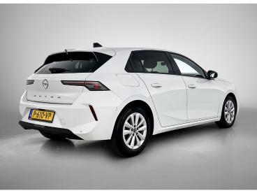 SPOTICAR Opel Astra 1.2 Business Edition 130pk Automaat | 1ste Eigenaa Tweedehands - Hatchback Benzine Wit - Amersfoort - 1200301269_3