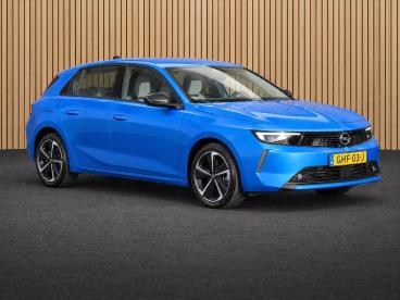 SPOTICAR Opel Astra  Tweedehands - Hatchback Plugin Hybrid Blauw - Nijmegen - 1200303764_1