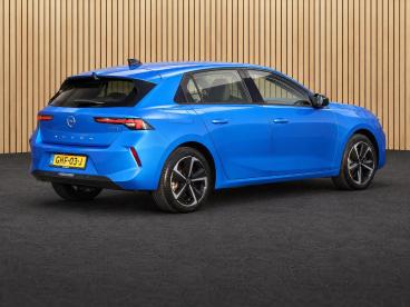 SPOTICAR Opel Astra  Tweedehands - Hatchback Plugin Hybrid Blauw - Nijmegen - 1200303764_2